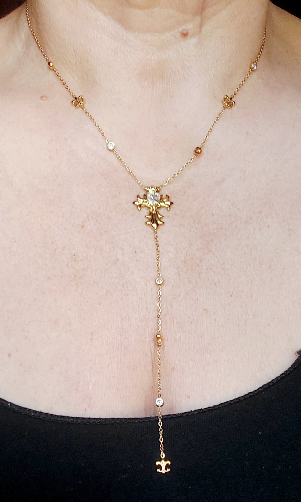 Collana Croce Gotica con Punti Luce